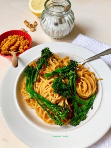 wortel en hazelnootpesto