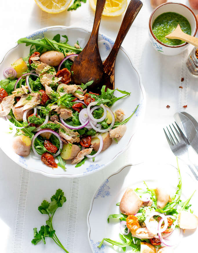 Paas salade met rode krieltjes en makreel