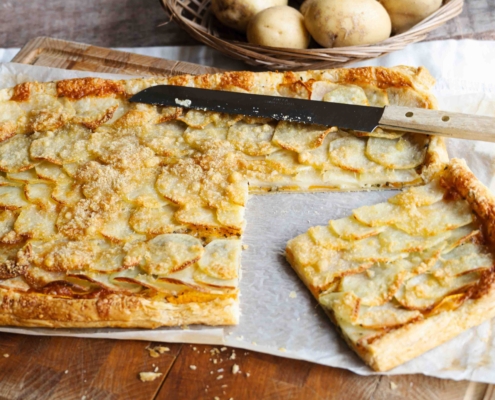 Savoury pie with squash and potatoes