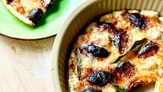 Glutenvrije pizza met gorgonzola en vijgen